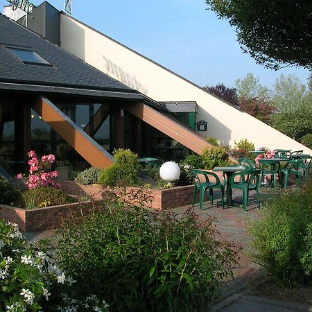 布列塔尼酒店 Louvigné-de-Bais 外观 照片